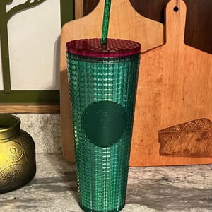 New Starbucks bling 24oz venti cold tumbler Watermelon green‎ & pink Spring 2023